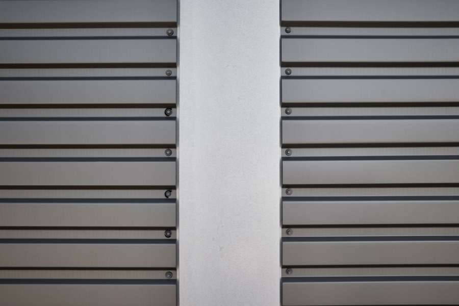 Make your “hat” the way you want it with specially designed Top Hat profiles, Bødkervej 14, Holbæk